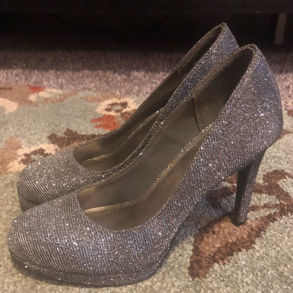 6.5 glitter high heel shoes